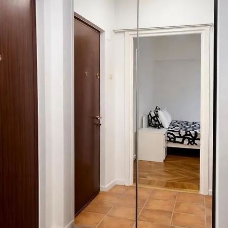 Confort * بوخارست