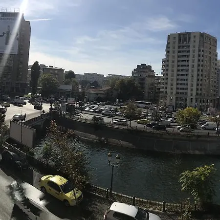 Confort Appartement Boekarest